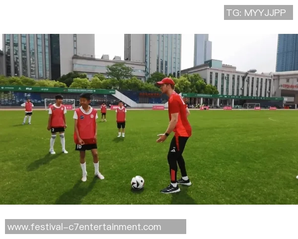 提升足球技能的最佳选择上海私人足球教练为您量身定制训练计划